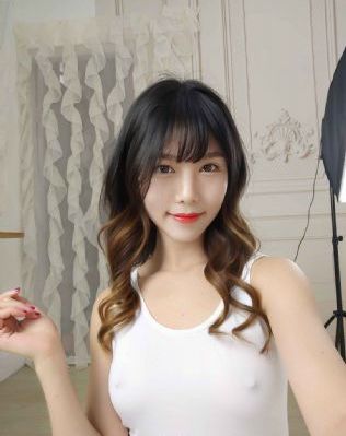 《老女人》伦理完整版_BD国语在线视频播放