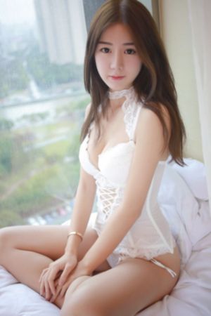 草莓视频在线免费播放_4K在线观看高清