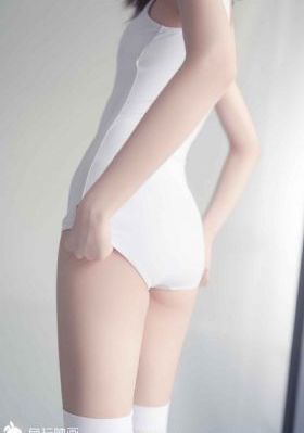不扣纽扣的女孩电影_BD英语完整版观看