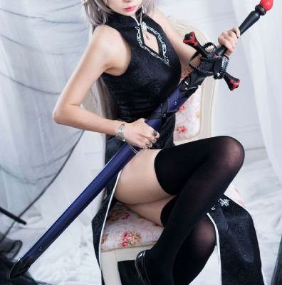 女大学生的沙龙室3_BD超清在线观看
